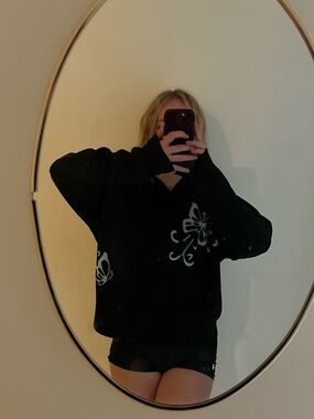 Cute Black Hoodie with Mint Floral Accents 🩵